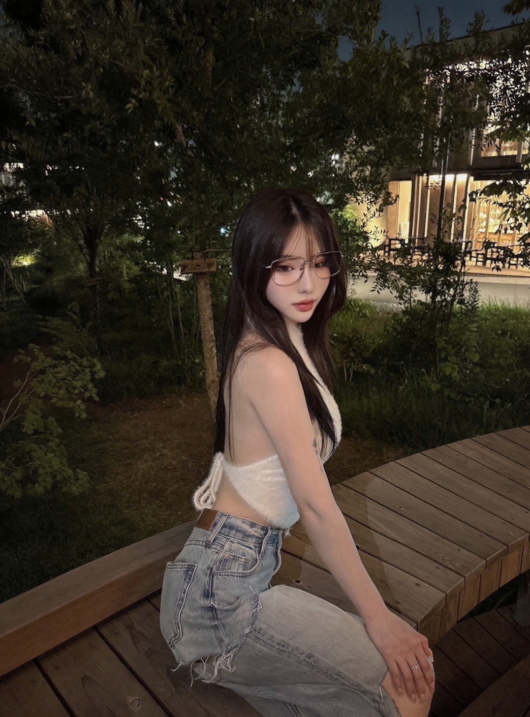 蘇菲，東山，外約，性感女學生，年齡20歲，胸圍D罩杯，身高164cm，體重50kg，大咪咪 皮膚光滑白皙 都是少婦結婚沒有多久